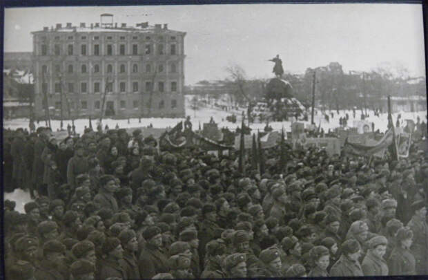 Киевские фотографии Г. И. Угриновича, 1930-1949 гг. ( не для впечатлительных )