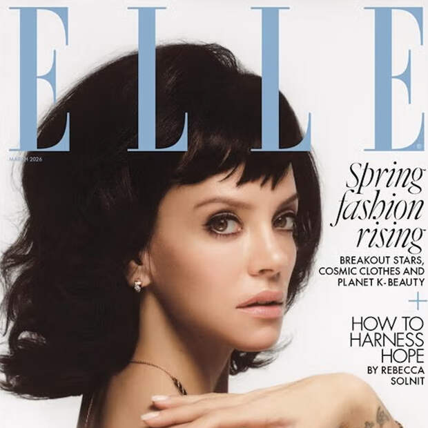 40-летняя певица Лили Аллен снялась топлес для журнала Elle