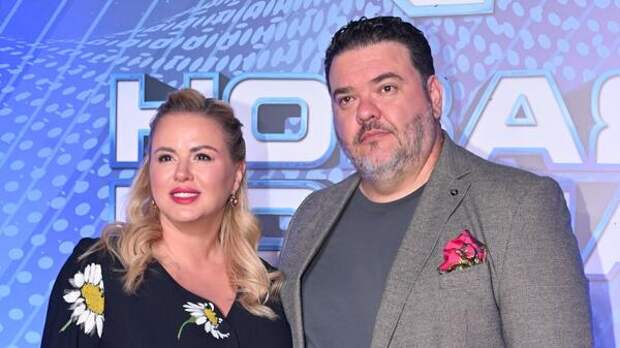 Семенович публично обратилась к женатому бойфренду — изменил ее жизнь