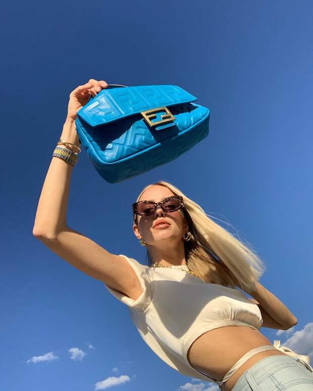 Фото: @leoniehanne