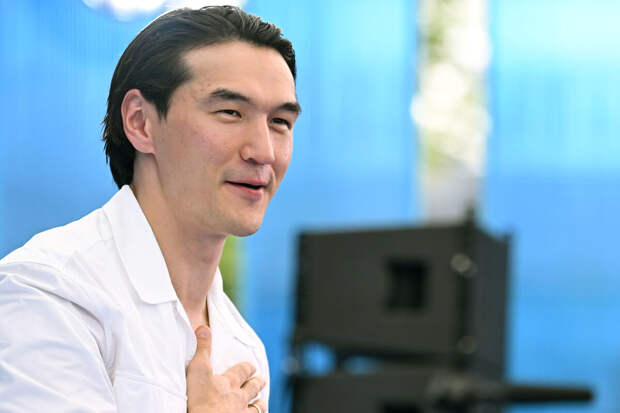 Mash: Сабуров около получаса шутил о выдворении из России на концерте в Дубае