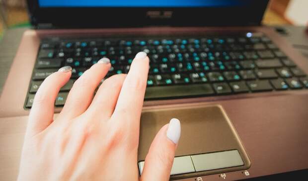 Bloomberg узнал о планах Intel сократить несколько тысяч сотрудников