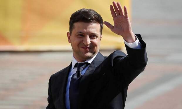 Владимир Зеленский стал президентом Украины и распускает Верховную раду 