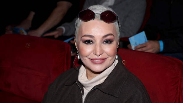 «Ничему не удивлюсь»: Катя Лель верит, что Ваня Дмитриенко — реинкарнация Есенина