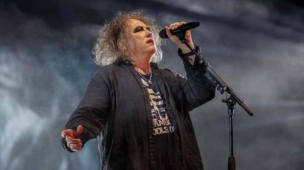 Британская рок-группа The Cure анонсировала выход первой за 16 лет песни