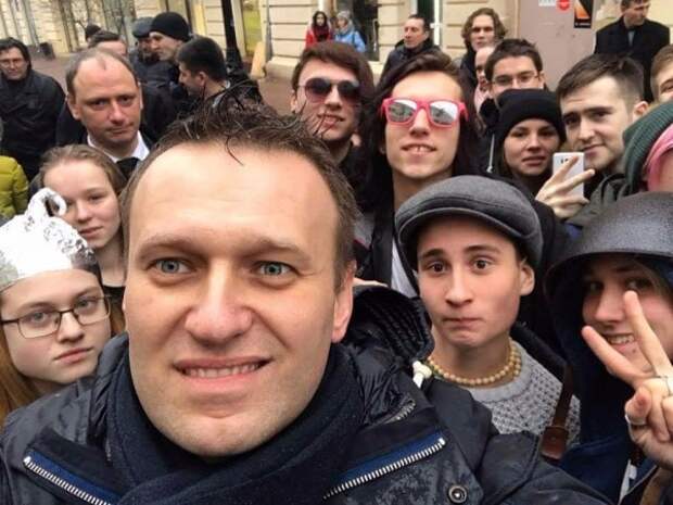 Педофилия Навального: за работой с подростками стоят извращенцы и наркоманы