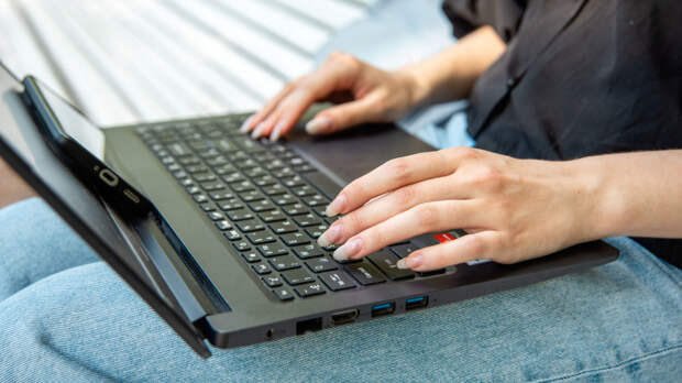 Реестр неплательщиков алиментов стал доступен на портале "Госуслуги"