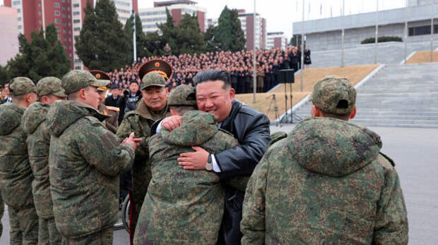 Ким Чен Ын лично приветствовал разминировавших Курскую область саперов