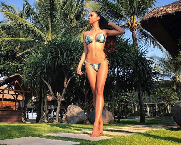 Очаровательная российская фотомодель Ольга Коробицына (32 фото)