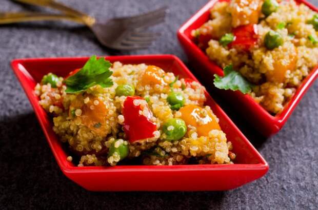 Киноа с овощами