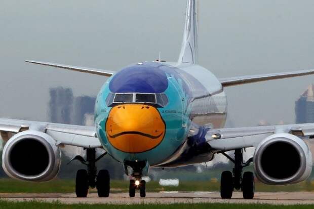 Бюджетная тайская Nok Air сразу несколько своих бортов раскрасила в стиле птичек Angry Birds. необычные самолёты, раскраска, самолёты
