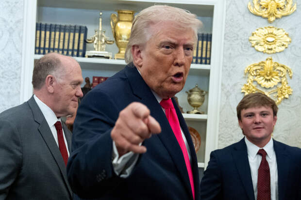 Арестович отказался считать Трампа "обезьяной с гранатой" в войне с Ираном