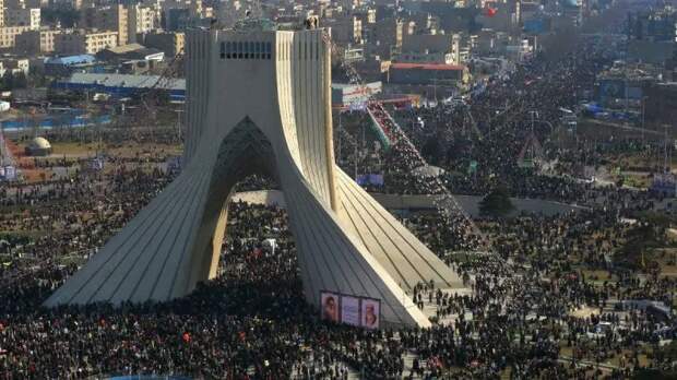 Уиткофф и Арагчи наладили прямой канал связи по перемирию в Иране – Axios