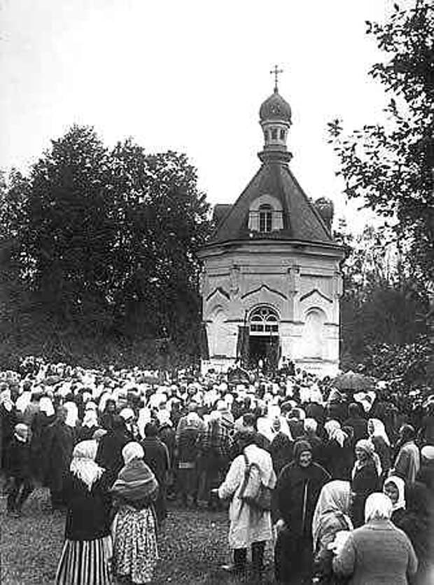 Часовня Параскевы. Ильеши. Часовня Параскевы. Ильеши.