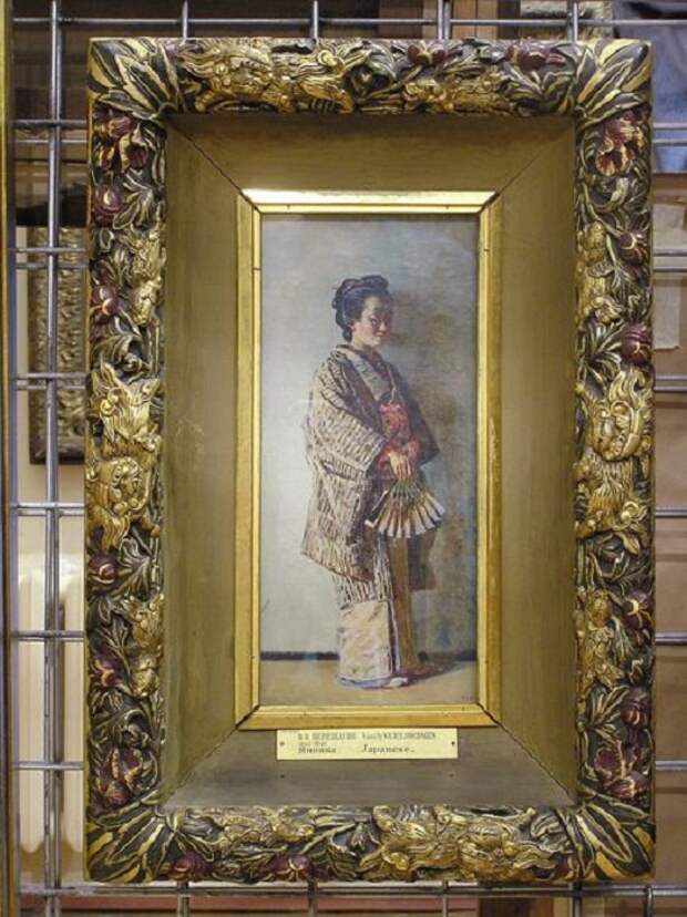В. Верещагин. Японка. Авторская рама. 1900-е годы (ГРМ, Санкт-Петербург) В. Верещагин. Японка. Авторская рама. 1900-е годы (ГРМ, Санкт-Петербург)