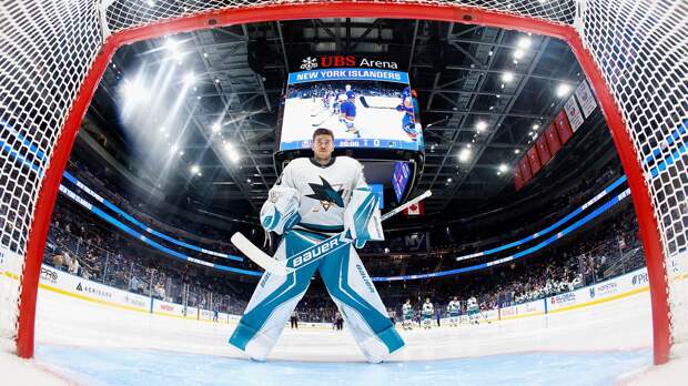 Аскаров стал лучшим новичком сезона в «Сан-Хосе» — первый голкипер, получивший награду после Набокова