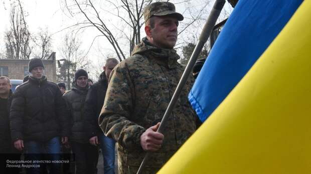СМИ рассказали об ультранационалистических лагерях для детей на Украине