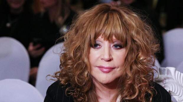 Дворцов объяснил, почему Цыганова не сможет перепеть хиты Пугачевой