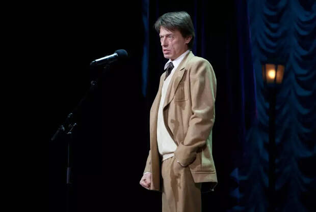 «Мы просим не вести съемку»: семья Анатолия Лобоцкого запретила журналистам снимать прощание с артистом