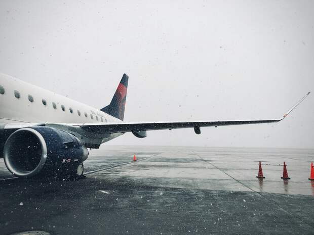 Массовые отмены рейсов затрудняют путешествия российских туристов на Ближнем Востоке