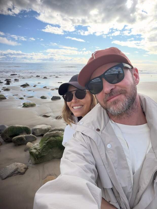 Джессика Бил публично поздравила Джастина Тимберлейка с днем рождения на фоне слухов о кризисе в браке