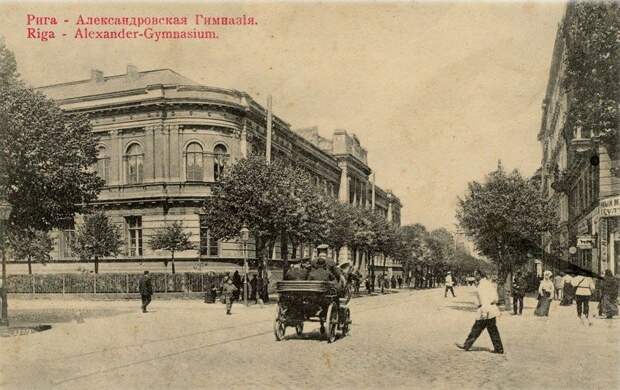 Латвия запрещает русские школы, которые старше ее на 200 лет