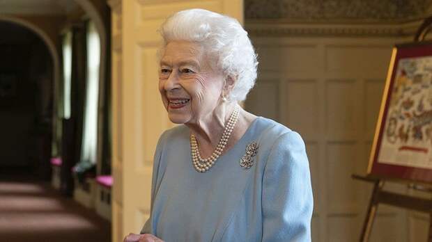 Елизавета II проигнорировала день рождения Меган Маркл