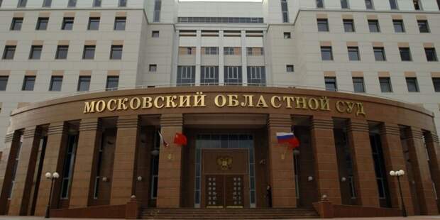 Участники банды ГТА 15 минут избивали женщину-конвоира в лифте Мособлсуда