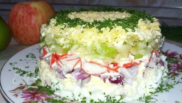 Салат «Нежность» с интригующим новым вкусом салат, новый год, еда, кулинария, вкусно, видео рецепт, крабовые палочки, видео, длиннопост