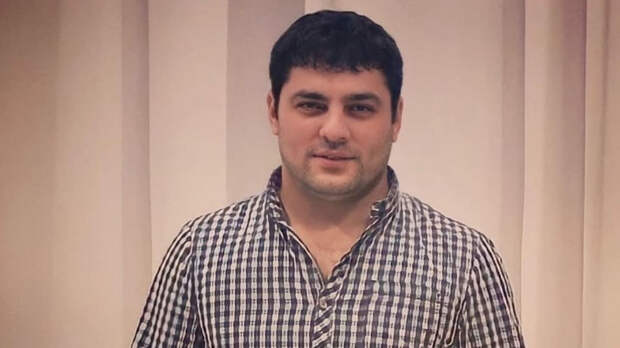 «Вышел с больницы и поехал»: исполнитель «За тебя калым отдам» сорвал концерт