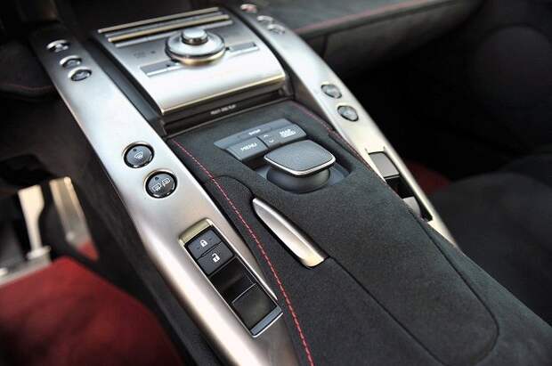 Lexus LFA 2012