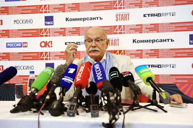 ММКФ-2022: Никита Ефремов, Алёна Бабенко и Дмитрий Дюжев