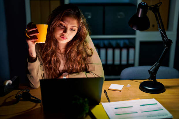 Nutrients: поздний отход ко сну может ускорить деградацию мышц