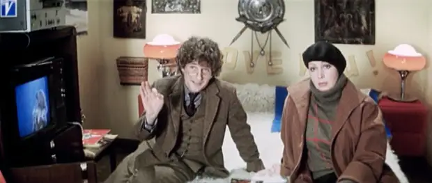 Кадр из фильма «Самая обаятельная и привлекательная», режиссер  Геральд Бежанов, 1985 год.