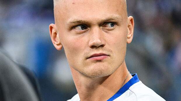 «Динамо» громит «Крылья Советов» после первого тайма — 3:0