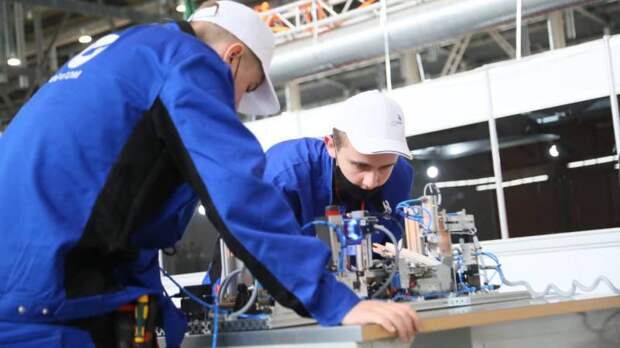 Технологии будущего: как проходит WorldSkills Hi-Tech в Екатеринбурге