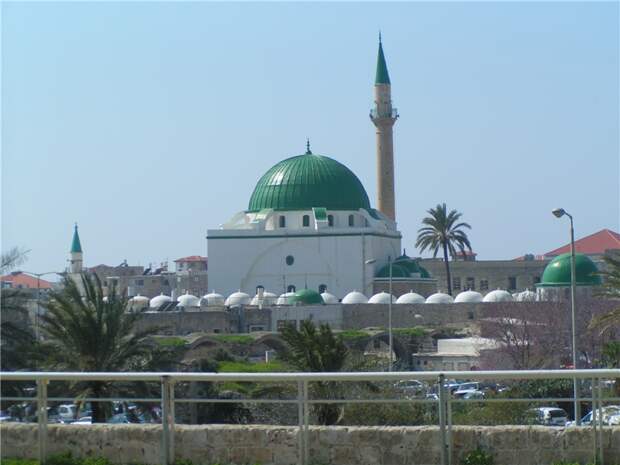 File:Akko-Mosque-El-Djazar.jpg