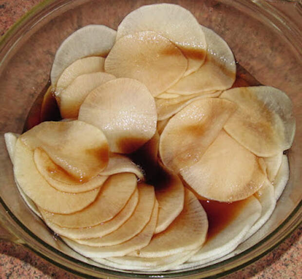 Маринованный дайкон по-китайски