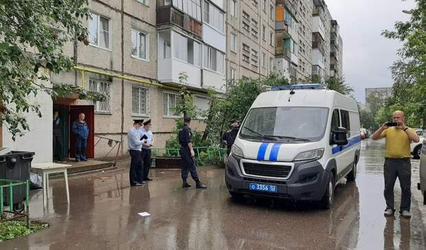 В Дзержинске жителей многоэтажки эвакуировали из-за тротиловой шашки