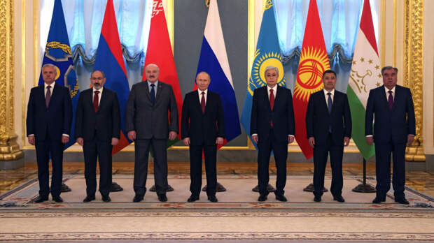 Некоторые лидеры ОДКБ на фоне заявлений лидеров НАТО. Бледный вид и потные спинки?