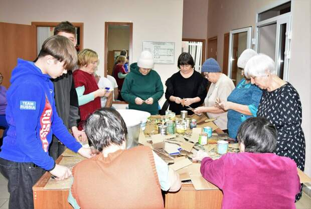 В селе Бавлинского района изготовили вторую партию окопных свечей для бойцов СВО