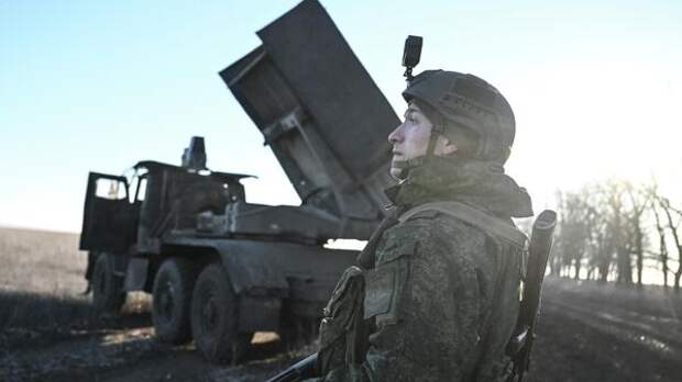 Тяжелый штурм Красного Лимана идет сразу с трех населенных пунктов — Алехин о ситуации в зоне СВО