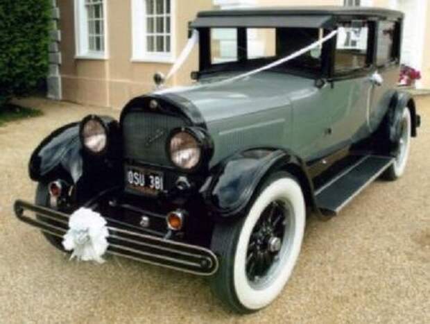 Еще один заброшенный гараж (16 фото)