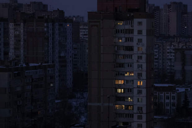 Мэр Кличко: Киев движется к гуманитарной катастрофе