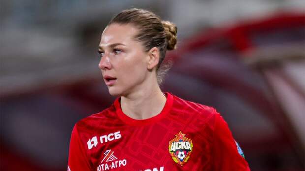 Экс-футболистка ЦСКА: «4 года подряд я прилетаю хоронить родных. 4 года — 4 человека. Думала, сойду с ума от боли»