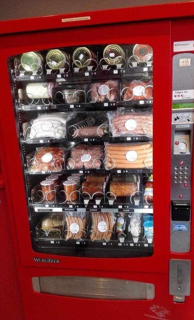 Тем временем в Германии забавности, концептуально, околомясные продукты, прикол, сардельки, сосиски, юмор