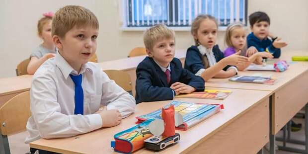 День знаний в ЮВАО отпразднуют с соблюдением правил безопасности
