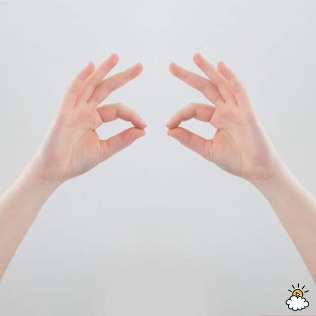embeddedIMG_handYoga_850px_2-600x600