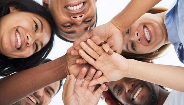 Скандал в британском парламенте: депутат призывает белых детей чувствовать вину перед другими за свою расовую принадлежность