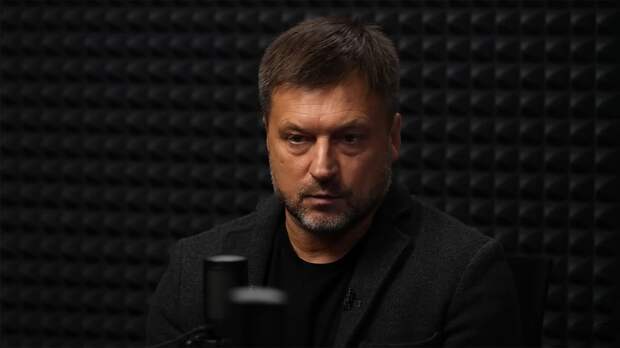 Экс-футболист «Барселоны» назвал двух российских игроков, способных заиграть в каталонском клубе: «100%»
